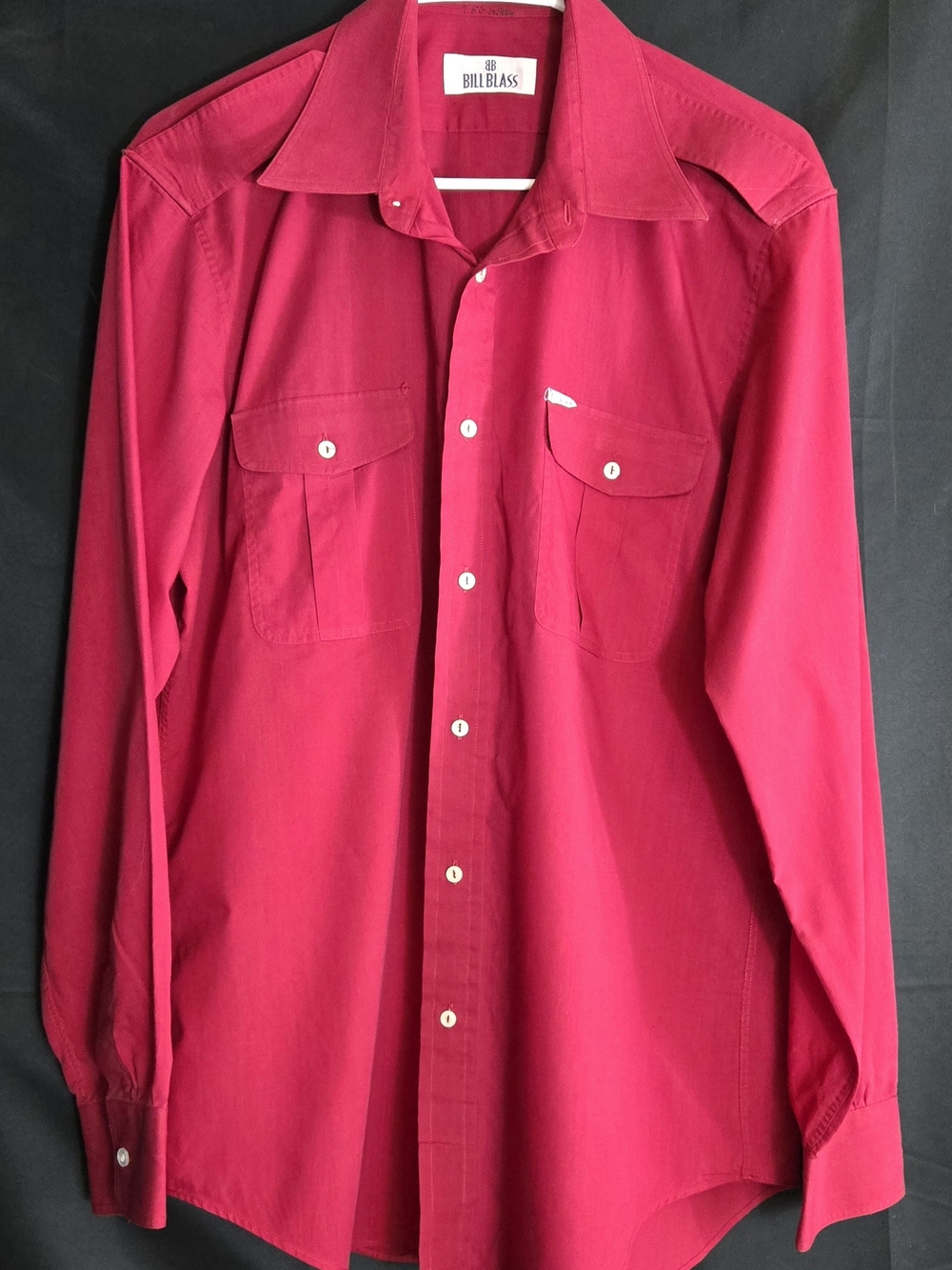 Bill Blass Men’s Red Long-Sleeve Button-Up Shirt #659
